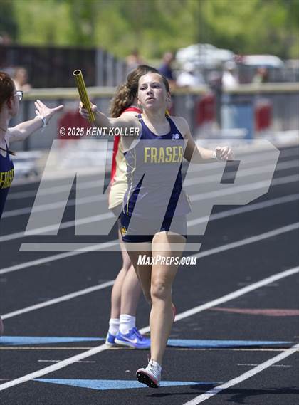 Thumbnail 3 in Utica Eisenhower @ Romeo (MHSAA Regional) photogallery.