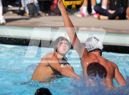 Thumbnail 1 in Crescenta Valley @ La Canada photogallery.