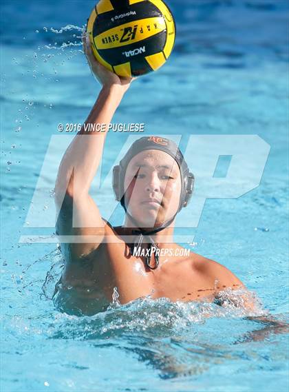 Thumbnail 1 in Crescenta Valley @ La Canada photogallery.