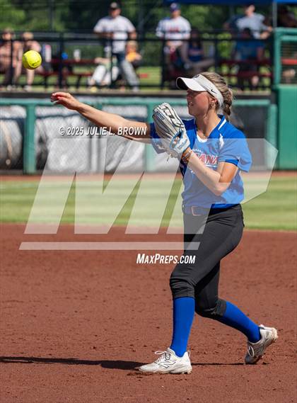Thumbnail 3 in SCAI North/South All-Star Classic Game 1 photogallery.