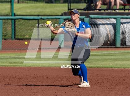 Thumbnail 3 in SCAI North/South All-Star Classic Game 1 photogallery.