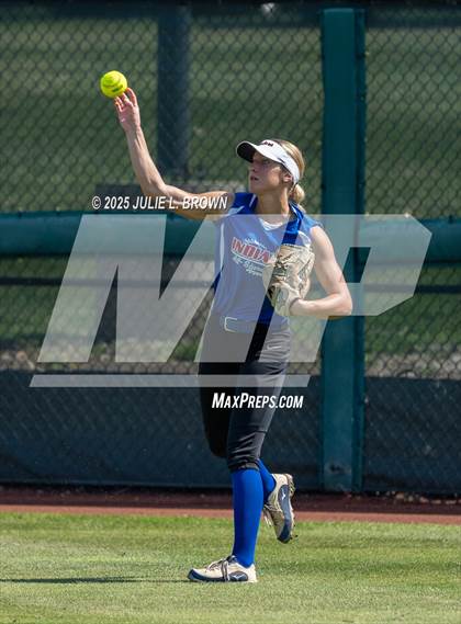 Thumbnail 2 in SCAI North/South All-Star Classic Game 1 photogallery.