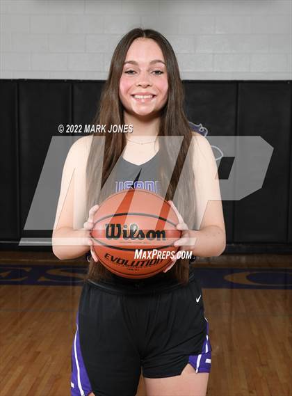 Thumbnail 2 in Northwest Christian - Team Pictures photogallery.