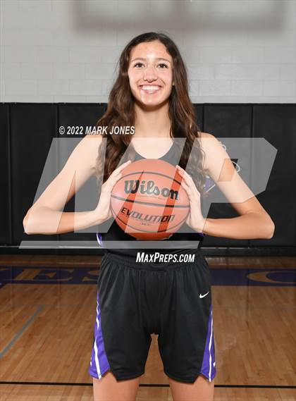 Thumbnail 2 in Northwest Christian - Team Pictures photogallery.