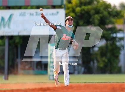 Thumbnail 3 in Monarch @ McArthur photogallery.