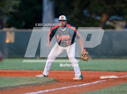 Thumbnail 3 in Monarch @ McArthur photogallery.