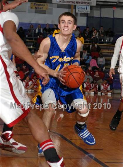 Thumbnail 1 in Meridian vs. Trico (IHSA Class 1A Sectional Semifinal) photogallery.