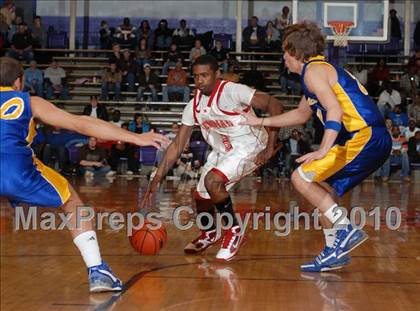 Thumbnail 2 in Meridian vs. Trico (IHSA Class 1A Sectional Semifinal) photogallery.