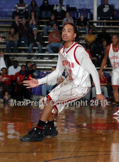 Thumbnail 3 in Meridian vs. Trico (IHSA Class 1A Sectional Semifinal) photogallery.