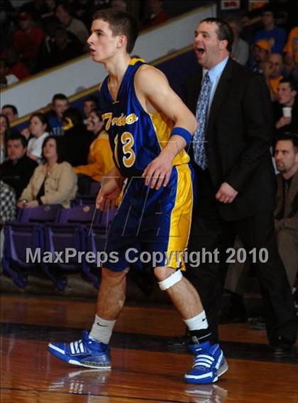 Thumbnail 2 in Meridian vs. Trico (IHSA Class 1A Sectional Semifinal) photogallery.