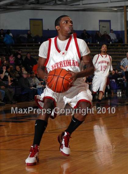 Thumbnail 2 in Meridian vs. Trico (IHSA Class 1A Sectional Semifinal) photogallery.