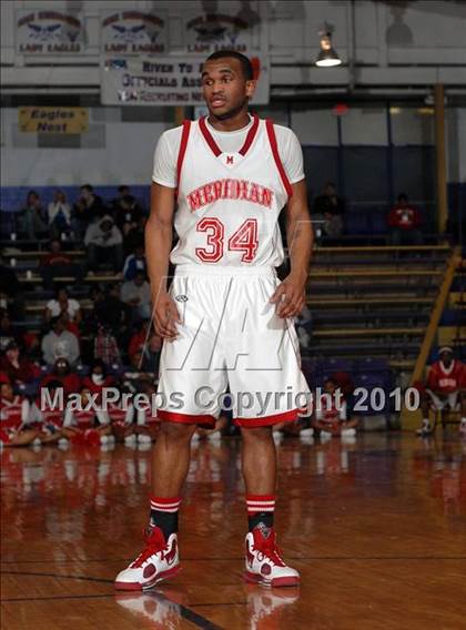 Thumbnail 1 in Meridian vs. Trico (IHSA Class 1A Sectional Semifinal) photogallery.