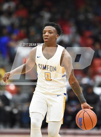 Thumbnail 2 in Simeon vs. Chaminade (Chicago Elite Classic) photogallery.
