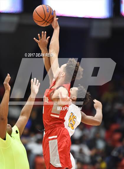 Thumbnail 1 in Simeon vs. Chaminade (Chicago Elite Classic) photogallery.