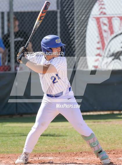Thumbnail 2 in Prescott vs. Williams Field (Pinon/Huffman Invitational) photogallery.