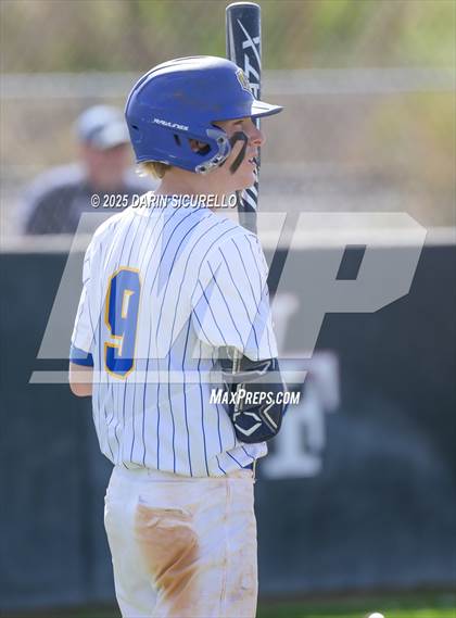 Thumbnail 2 in Prescott vs. Williams Field (Pinon/Huffman Invitational) photogallery.