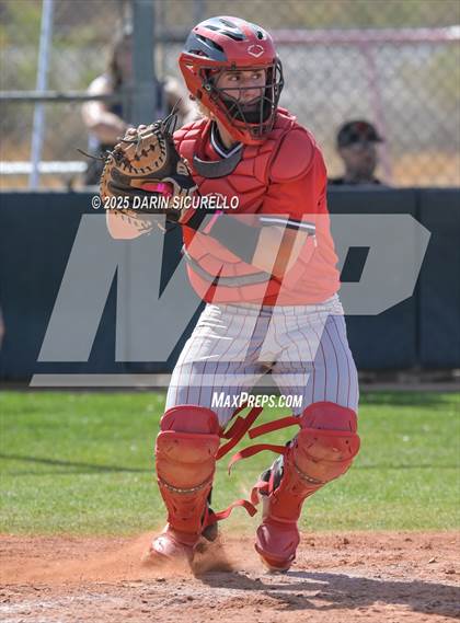 Thumbnail 1 in Prescott vs. Williams Field (Pinon/Huffman Invitational) photogallery.