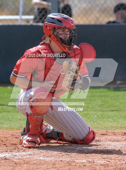Thumbnail 1 in Prescott vs. Williams Field (Pinon/Huffman Invitational) photogallery.