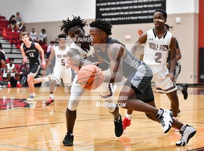 Thumbnail 2 in Hendrickson @ Weiss photogallery.