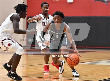 Thumbnail 1 in Hendrickson @ Weiss photogallery.