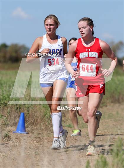 Thumbnail 2 in Brock Cross Country Meet photogallery.