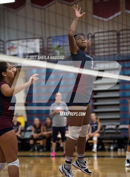 Thumbnail 2 in Sunlake @ Palm Harbor University photogallery.