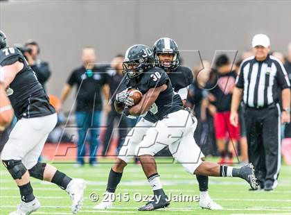 Thumbnail 3 in Katy vs. Steele (UIL 6A Division II Semifinal) photogallery.