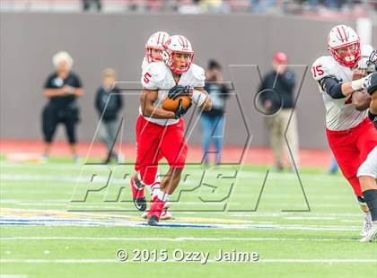 Thumbnail 3 in Katy vs. Steele (UIL 6A Division II Semifinal) photogallery.