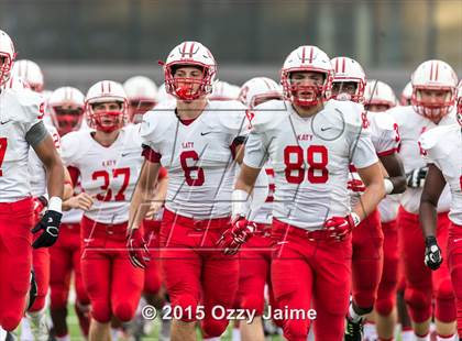 Thumbnail 2 in Katy vs. Steele (UIL 6A Division II Semifinal) photogallery.