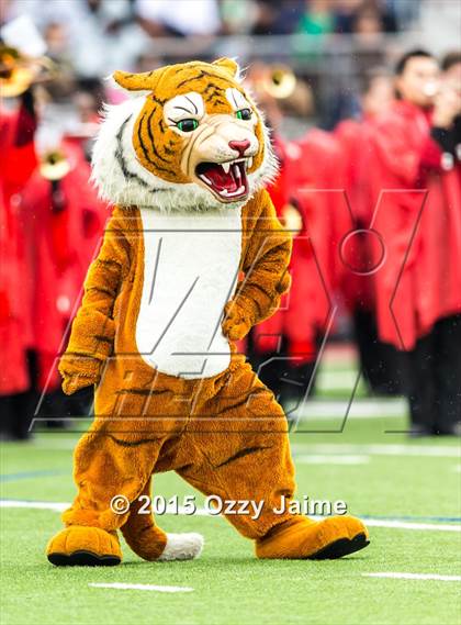 Thumbnail 2 in Katy vs. Steele (UIL 6A Division II Semifinal) photogallery.
