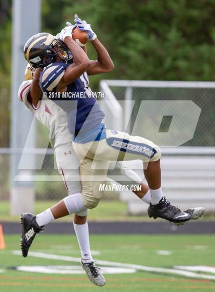 Thumbnail 3 in Douglass @ Potomac photogallery.