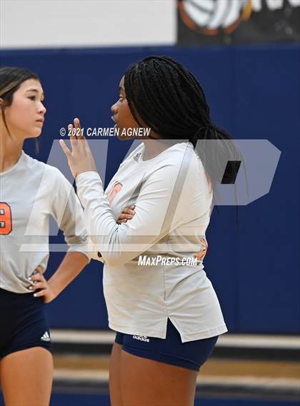 Thumbnail 2 in Bridgeland vs Tompkins (B Team) photogallery.