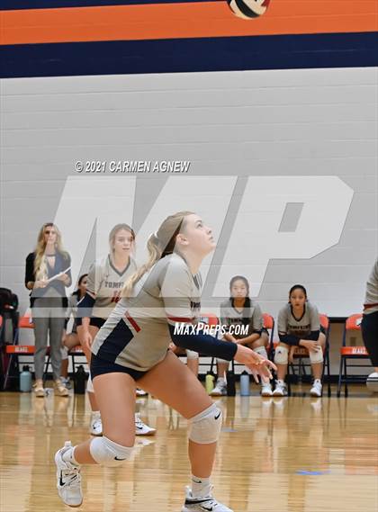 Thumbnail 3 in Bridgeland vs Tompkins (B Team) photogallery.