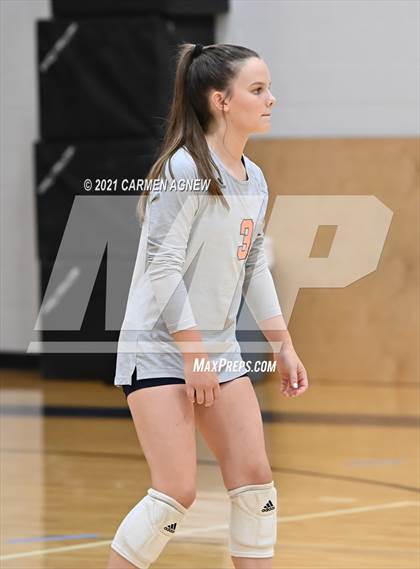 Thumbnail 2 in Bridgeland vs Tompkins (B Team) photogallery.