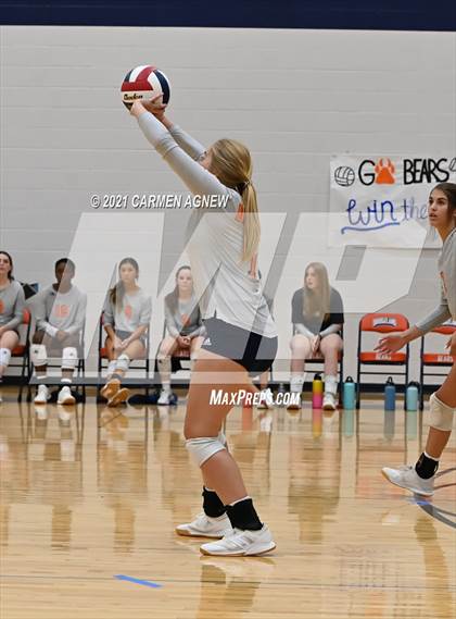 Thumbnail 1 in Bridgeland vs Tompkins (B Team) photogallery.