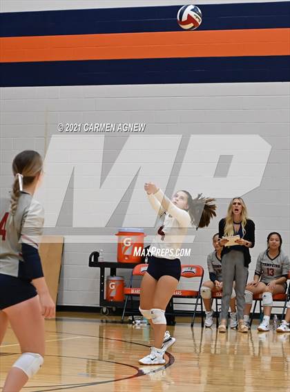 Thumbnail 2 in Bridgeland vs Tompkins (B Team) photogallery.