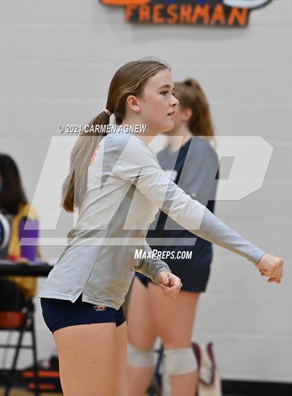 Thumbnail 2 in Bridgeland vs Tompkins (B Team) photogallery.