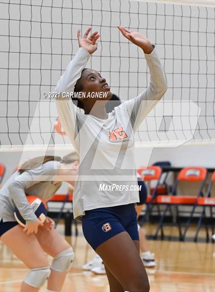 Thumbnail 2 in Bridgeland vs Tompkins (B Team) photogallery.