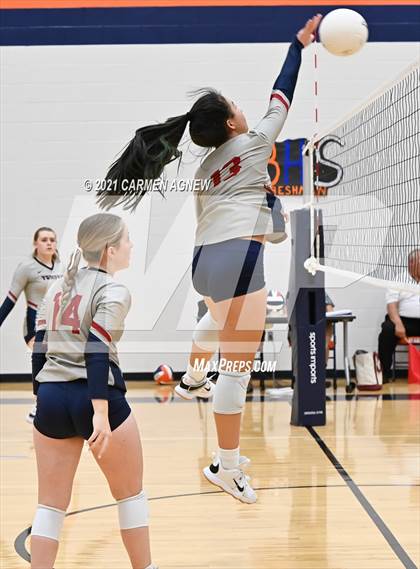 Thumbnail 2 in Bridgeland vs Tompkins (B Team) photogallery.