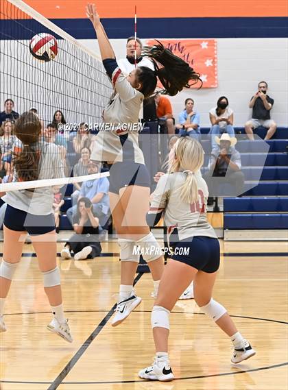 Thumbnail 1 in Bridgeland vs Tompkins (B Team) photogallery.