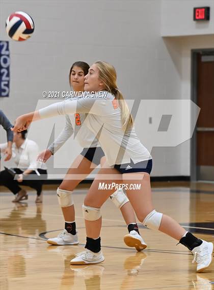 Thumbnail 1 in Bridgeland vs Tompkins (B Team) photogallery.