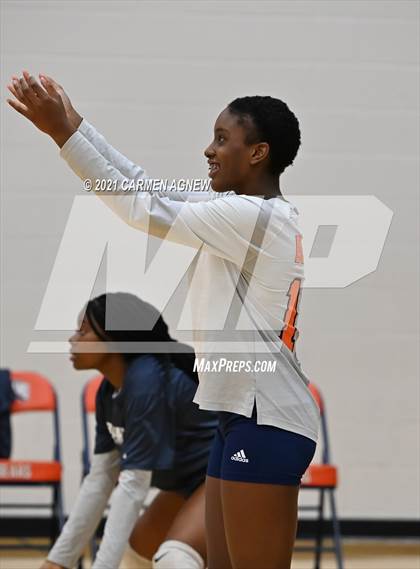 Thumbnail 1 in Bridgeland vs Tompkins (B Team) photogallery.