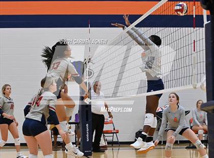 Thumbnail 1 in Bridgeland vs Tompkins (B Team) photogallery.
