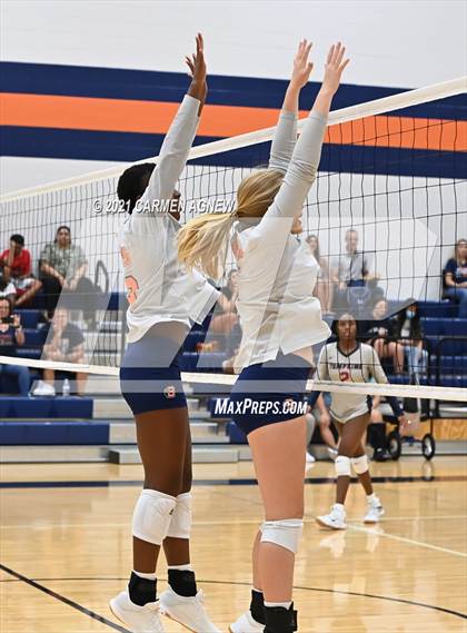 Thumbnail 1 in Bridgeland vs Tompkins (B Team) photogallery.