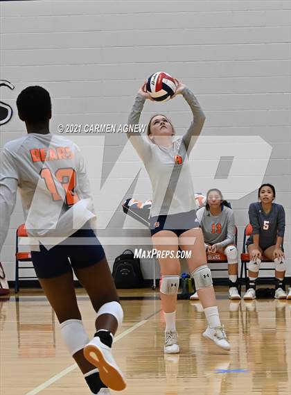 Thumbnail 3 in Bridgeland vs Tompkins (B Team) photogallery.