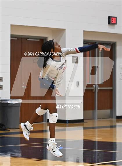 Thumbnail 3 in Bridgeland vs Tompkins (B Team) photogallery.