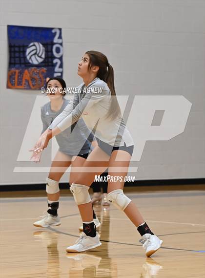 Thumbnail 1 in Bridgeland vs Tompkins (B Team) photogallery.
