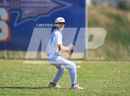 Thumbnail 3 in Mission Bay @ Clairemont photogallery.