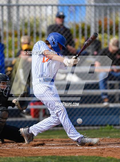 Thumbnail 3 in Mission Bay @ Clairemont photogallery.