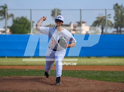 Thumbnail 1 in Mission Bay @ Clairemont photogallery.